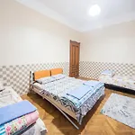Summer Square - 2 Bedrooms Retro Flat With Great Location, 1st Fl * Бургас