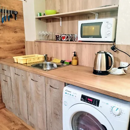 Summer Square - 2 Bedrooms Retro Flat With Great Location, 1st Fl * Burgas