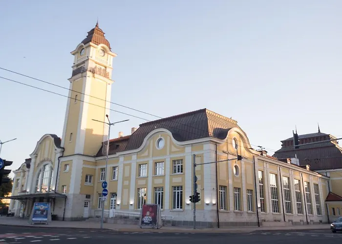 Summer Square - 2 Bedrooms Retro Flat With Great Location, 1st Fl * 布尔加斯