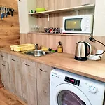 Summer Square - 2 Bedrooms Retro Flat With Great Location, 1st Fl * Burgaz