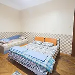Daire Summer Square - 2 Bedrooms Retro Flat With Great Location, 1st Fl Burgaz